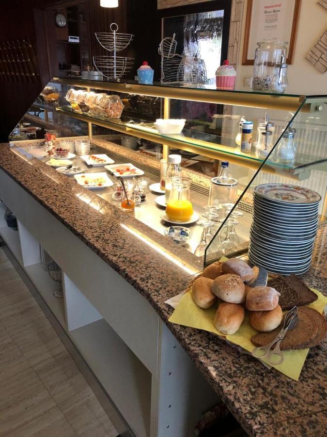 Hotel Cafe Meynen 바트뮨더암다이슈터 외부 사진